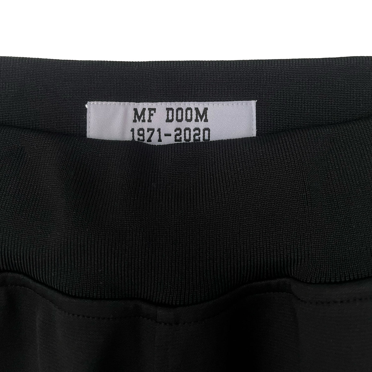 DOOMSDAY 2025: Mitchell &amp; Ness Knicks Tear-Away Pants - Black